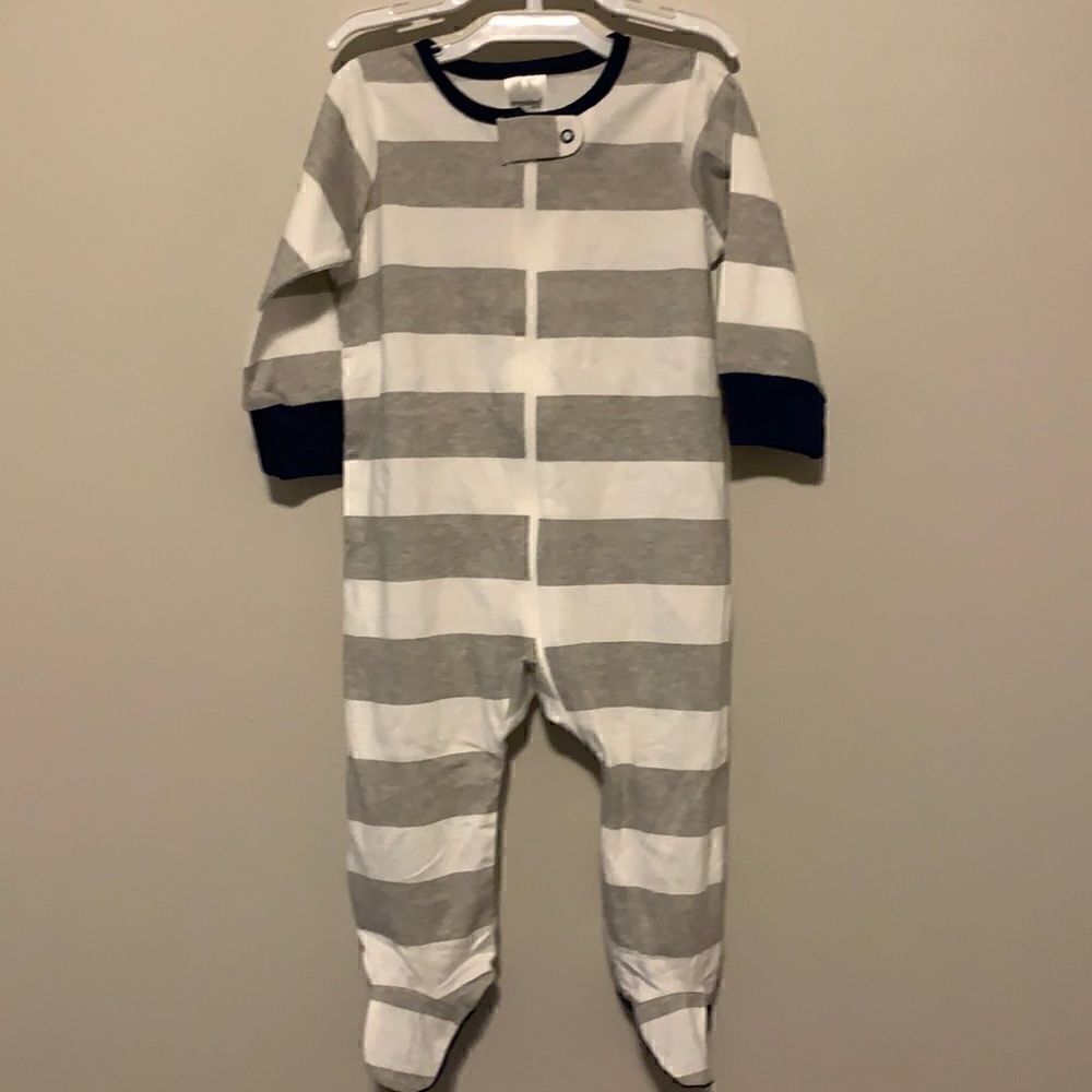 2 Pack Baby Onesies Grey White / Blue White Sz 6-9